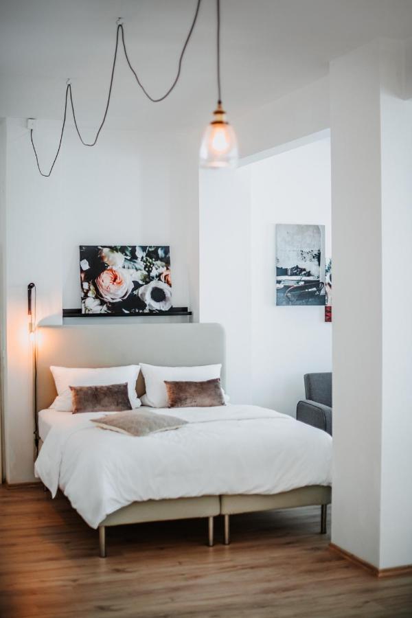 The Loft Lodge - Suiten Μπραουνσβάιγκ Εξωτερικό φωτογραφία